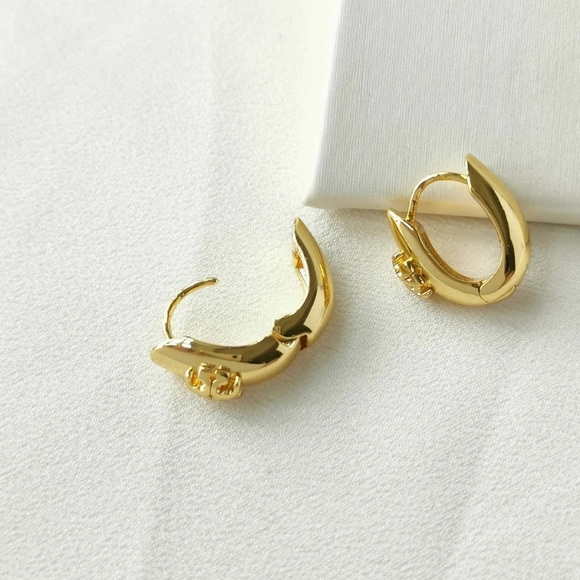 Nwot Tory Burch Kira Earrings - Picture 5 of 5